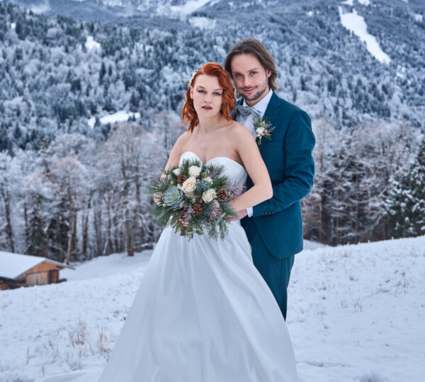4 Weddings & Events