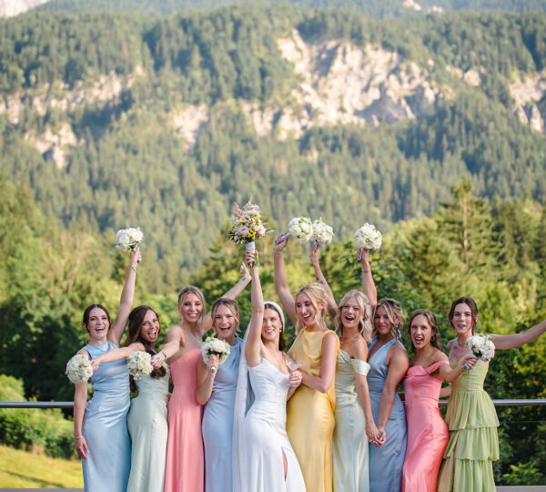 4 Weddings & Events