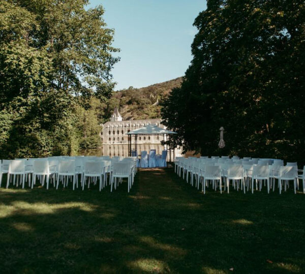 Schloss Hernstein