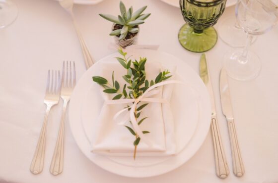 Wie ihr eure Hochzeitsgästeliste wirklich entscheidet